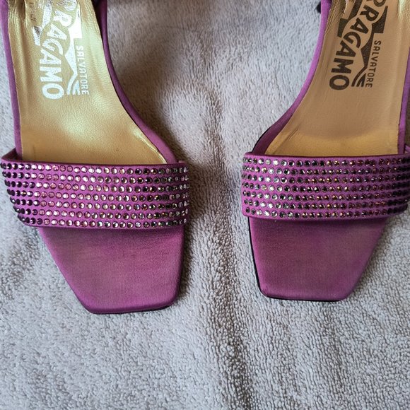 Salvatore Ferragamo pink Satin & Swarovski Crystal Ombre slingback heels - Picture 5 of 8